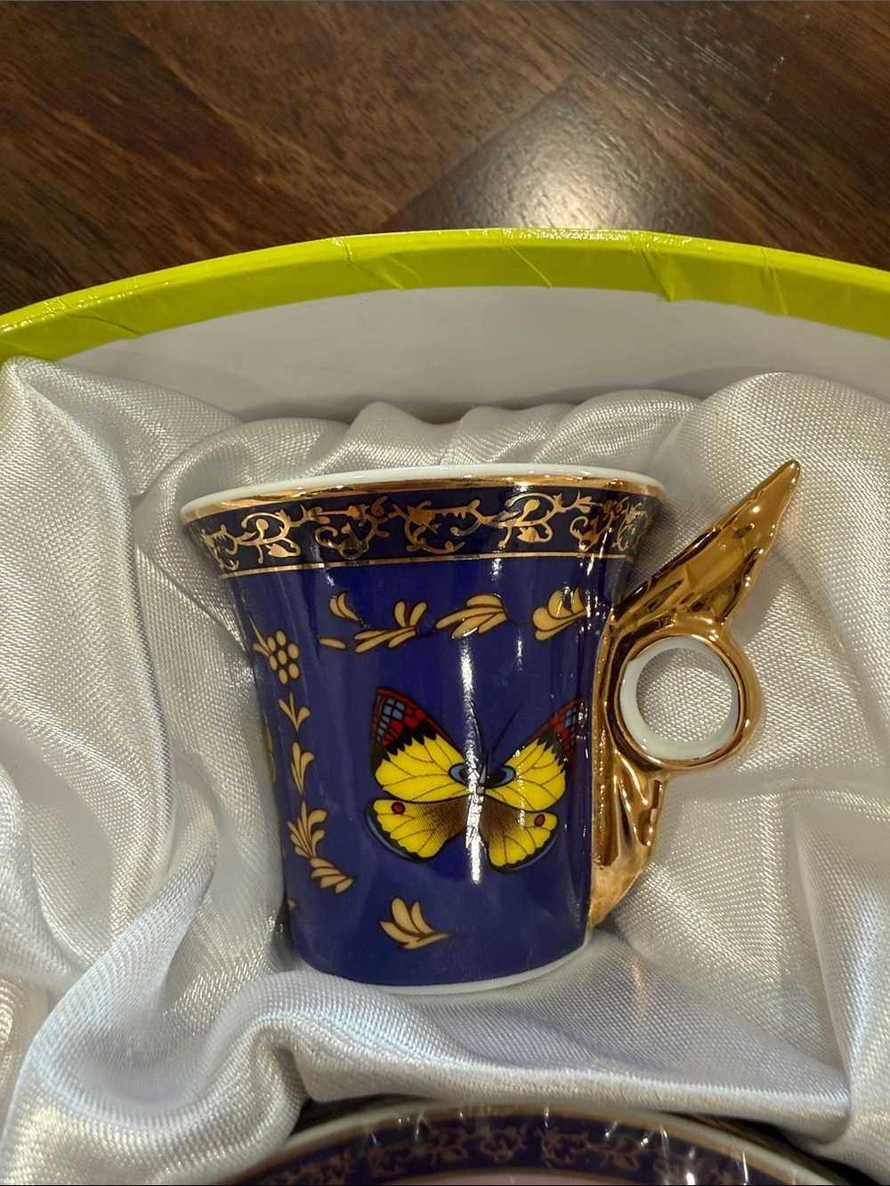 Classic Coffee & Tea Cup Set - Butterflies Pattern - Multicolor - Picture 5 of 12
